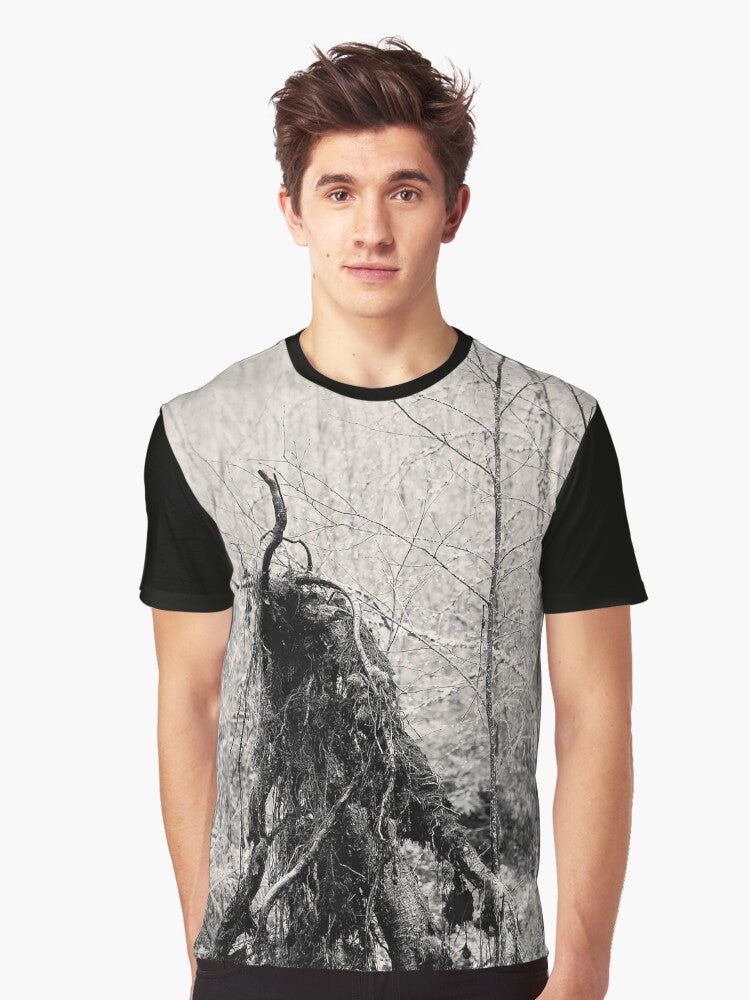10.11.2020: Spirit of the Woods Graphic T-Shirt