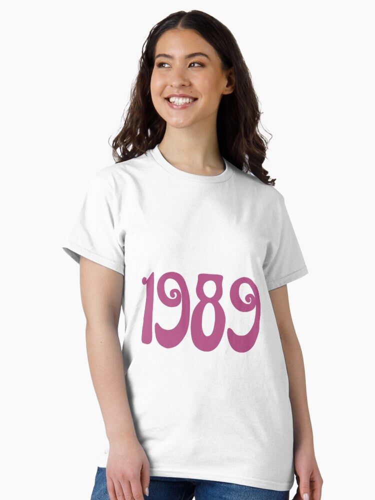 1989 pink taylor Classic T-Shirt