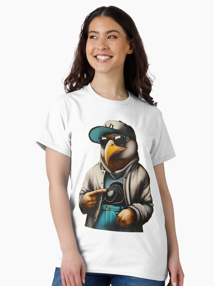 90s Streetwear Bird – Funky Urban Animal Classic T-Shirt