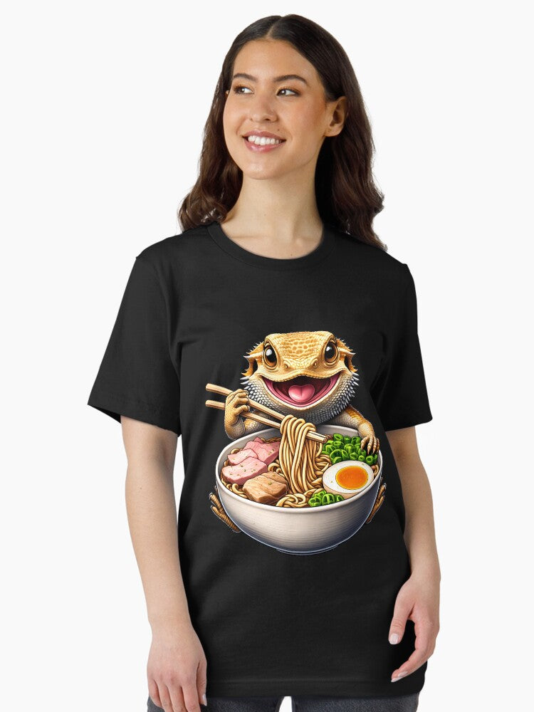 Bearded Dragon Eating Ramen Noodle Anime Kawaii Japanese Food Lover Essential T-Shirt