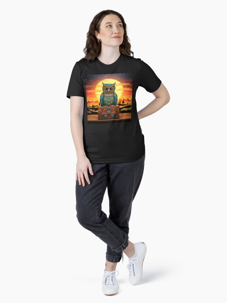 A colorful owl Essential T-Shirt