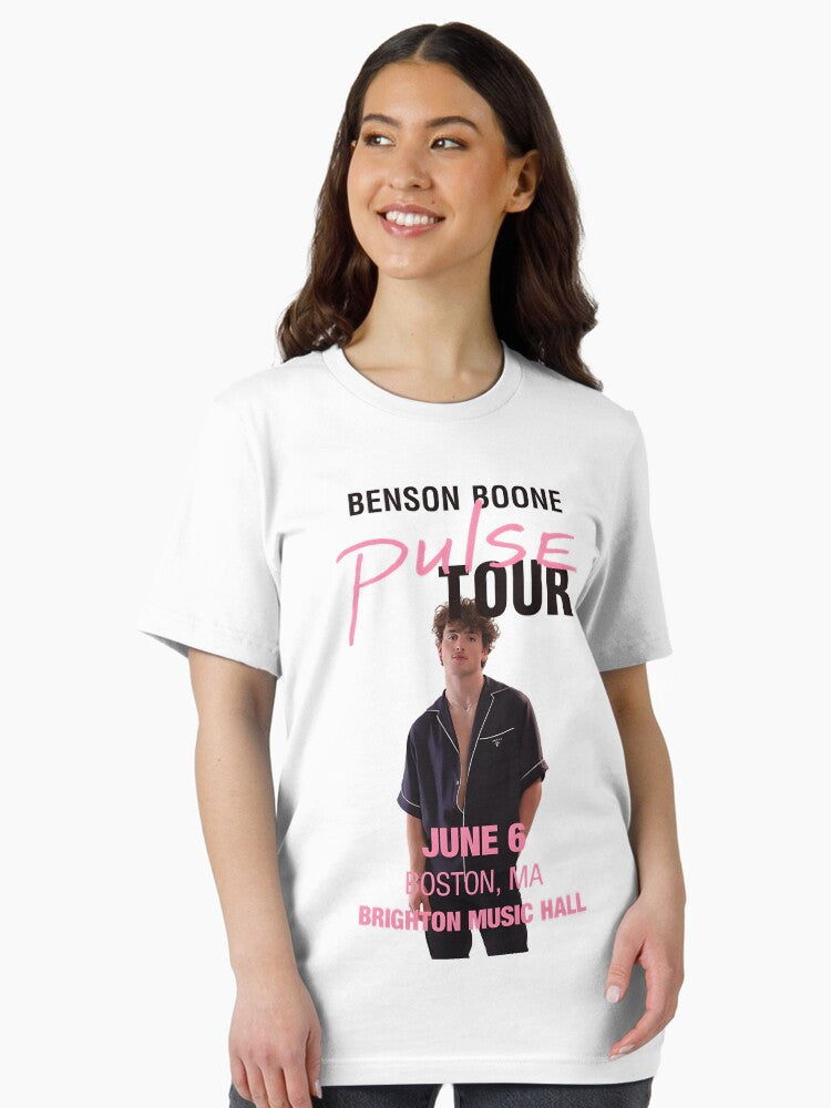 2025 Vintage Tour Logo Singer Music Concert Essential T-Shirt