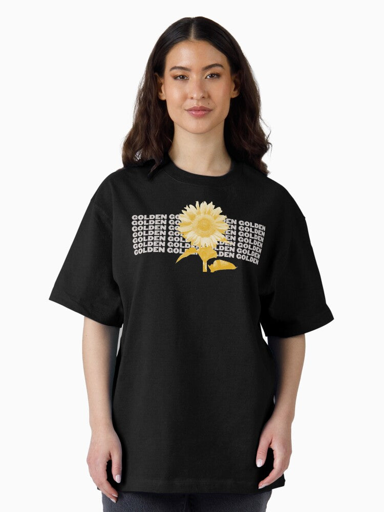 28 GOLDENS Oversized T-Shirt