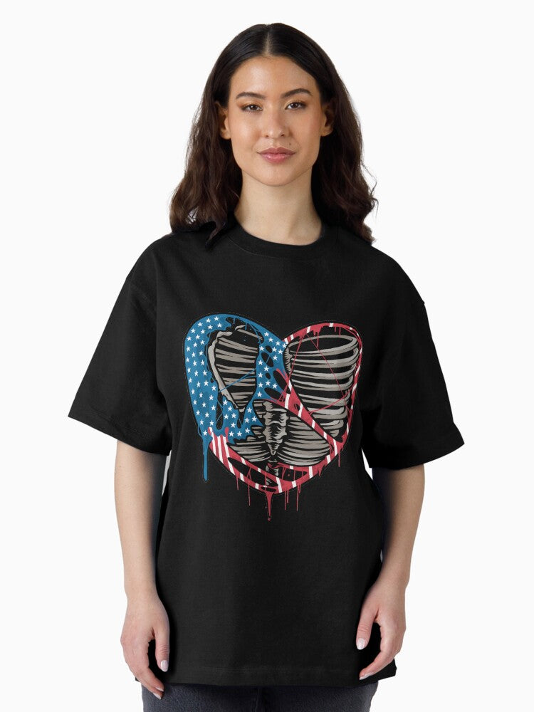 A torn heart with the colors of the united states flag Oversized T-Shirt