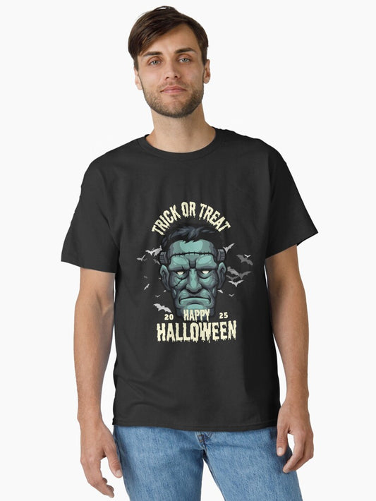 "Happy Halloween - Spooky Fun Graphic Tee" Classic T-Shirt
