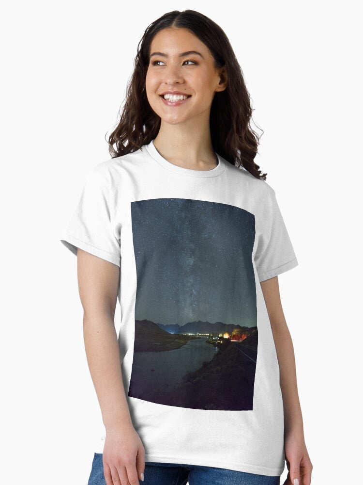 850_7808 Classic T-Shirt