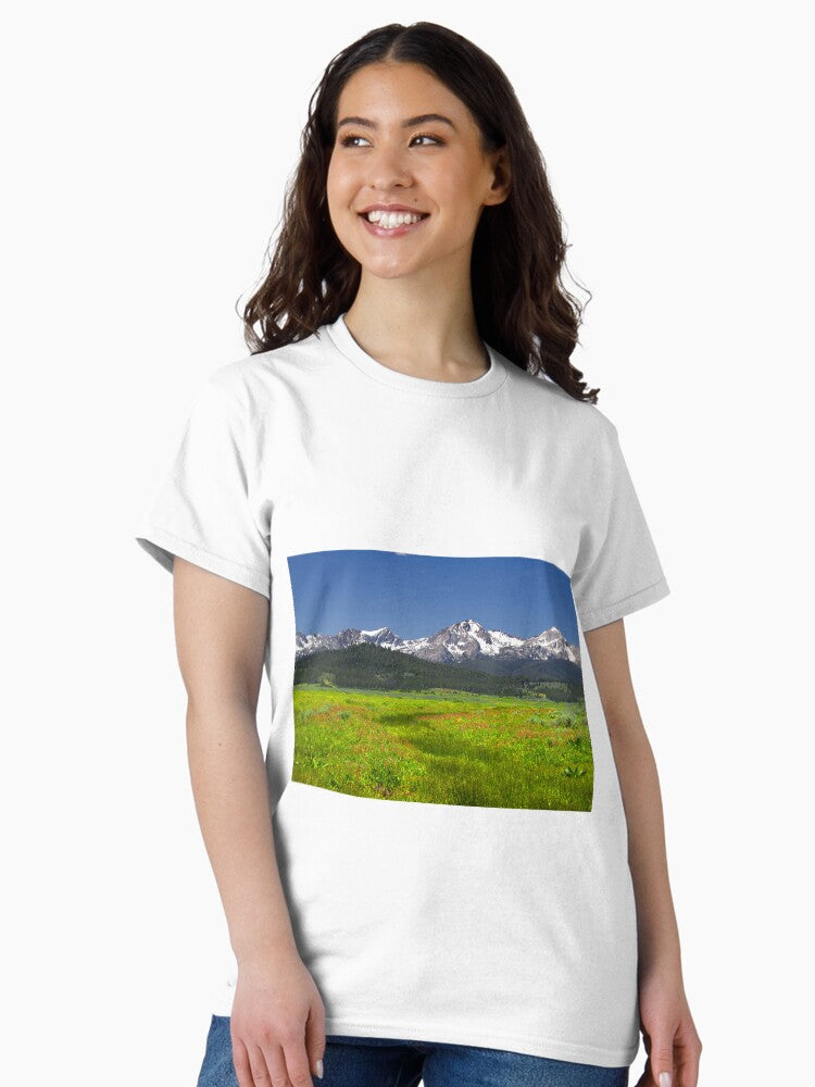 850_1895 Classic T-Shirt