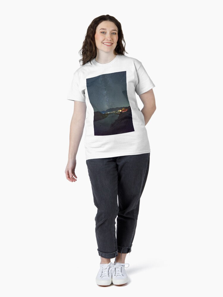 850_7808 Classic T-Shirt