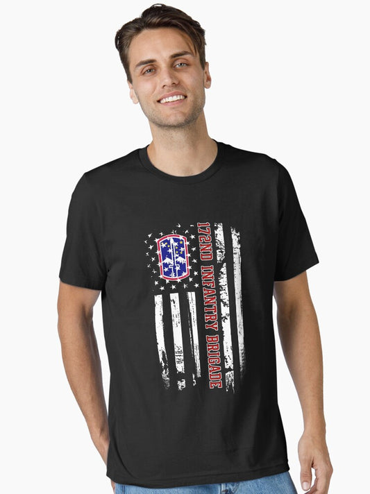 172nd Infantry Brigade Veteran USA Flag Veterans Day Xmas Essential T-Shirt