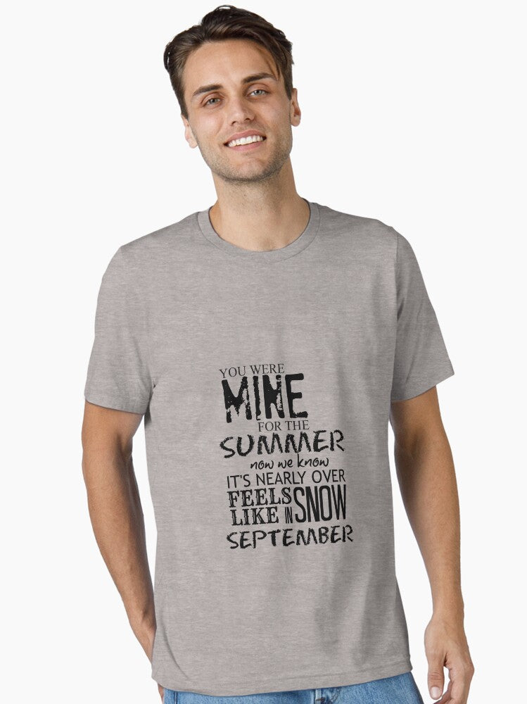 "Summer Love" Essential T-Shirt