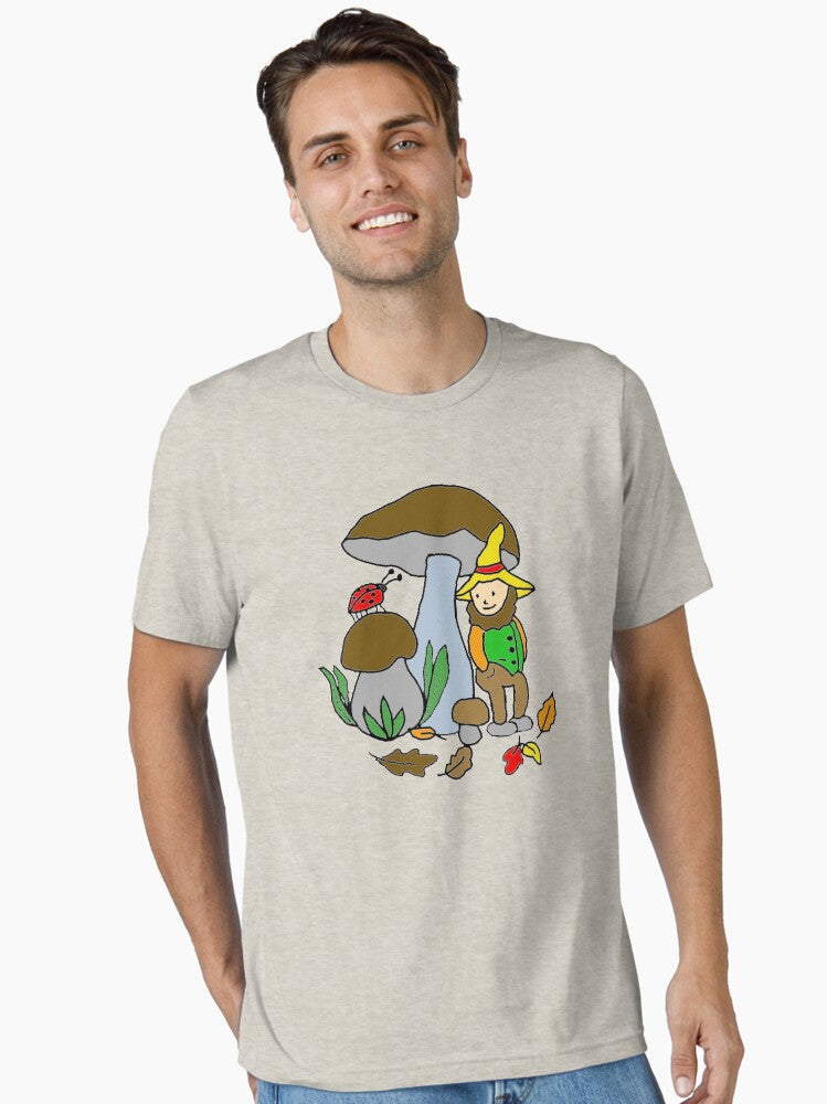 A Sweet Gnome in Autumn Essential T-Shirt