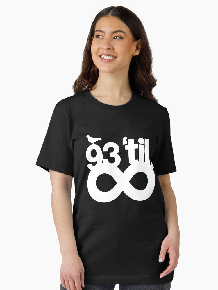 93 til Essential T-Shirt
