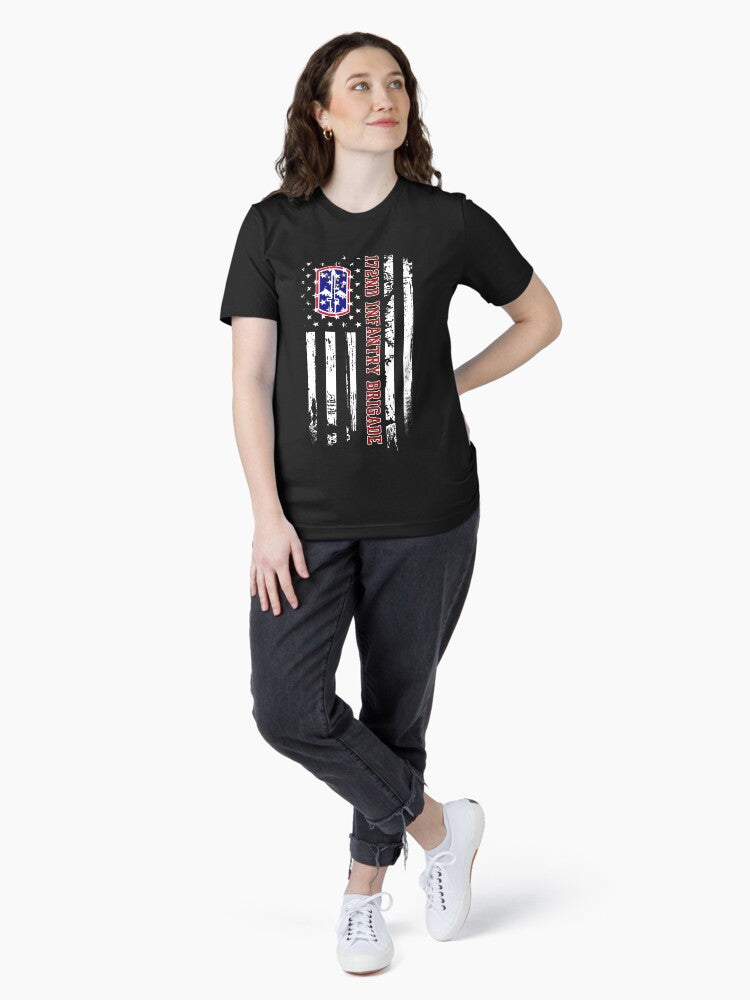 172nd Infantry Brigade Veteran USA Flag Veterans Day Xmas Essential T-Shirt