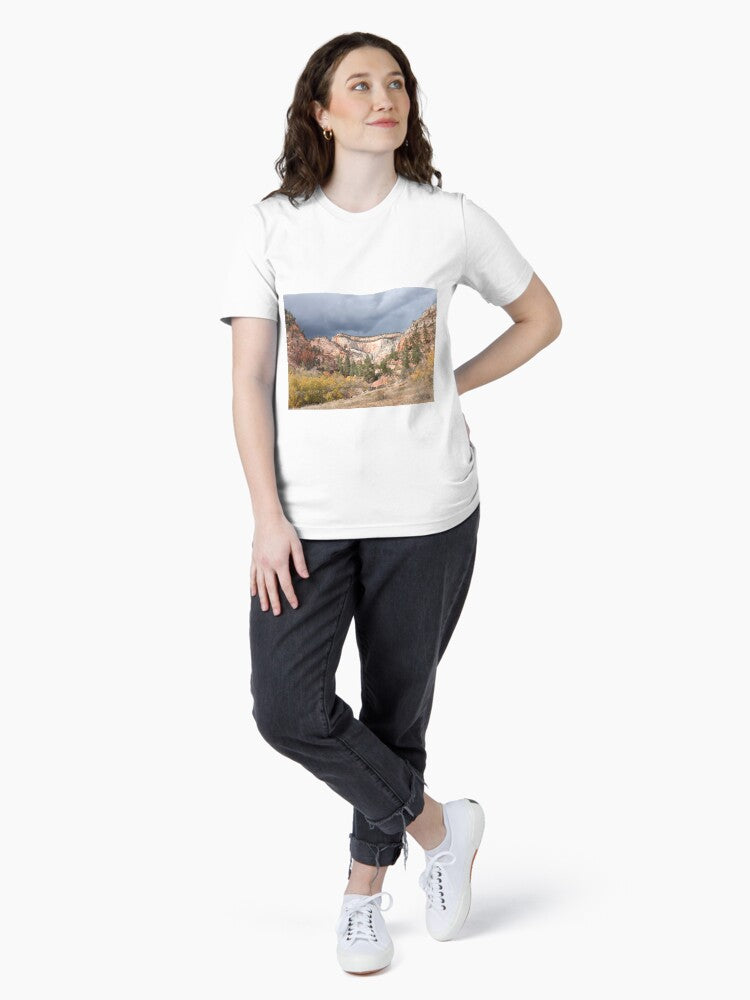 A Small Valley in Zion Essential T-Shirt