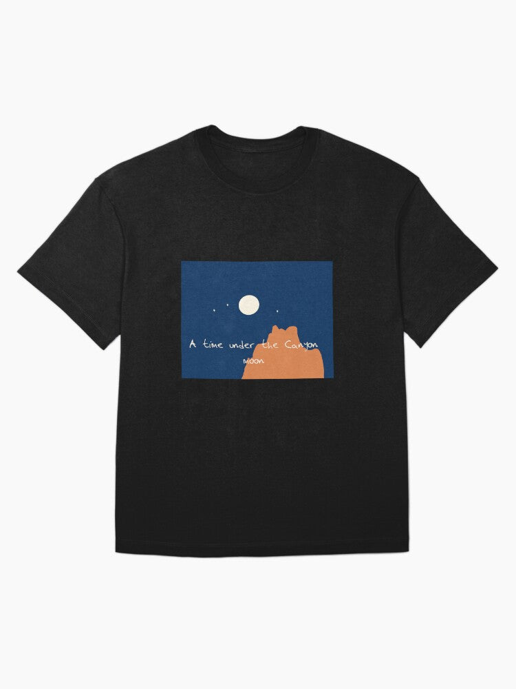 A time under the canyon moon Oversized T-Shirt
