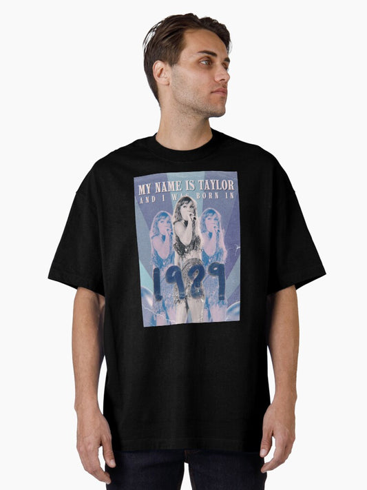 1989 Taylor Swift :) Oversized T-Shirt