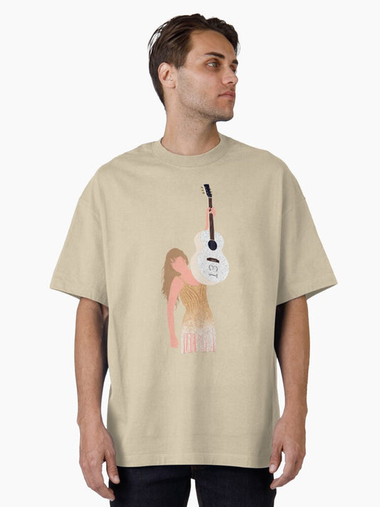 13 guitar fearless taylors version Oversized T-Shirt