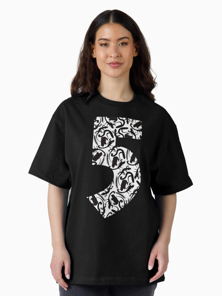 5 Deadly Venoms Oversized T-Shirt
