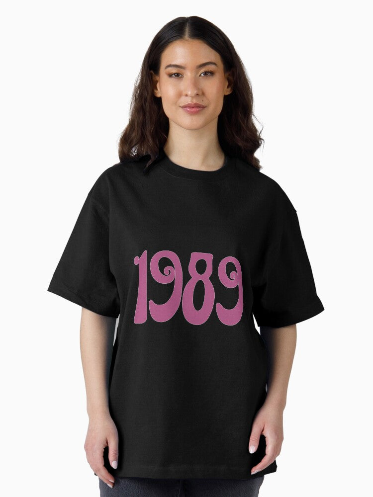 1989 pink taylor Oversized T-Shirt Style001