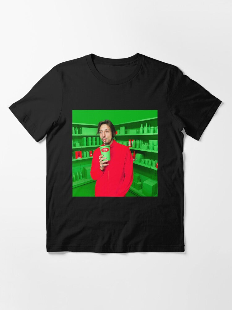 Tout Peut Arriver Essential T-Shirt